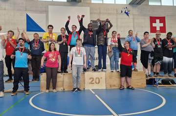 Super résultats des équipes de basket R'Geneva1 et 2 lors de la finale à Adliswil Super résultats des équipes de basket R'Geneva1 et 2 lors de la finale à Adliswil